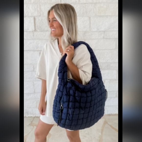 Urban Expressions Leda Nylon Hobo Bag Tik Toc Famous Viral College Essential NWT - Picture 6 of 10